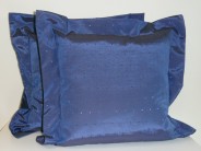 Dekokissen dunkelblau gl�nzend 50x50 edel Sale